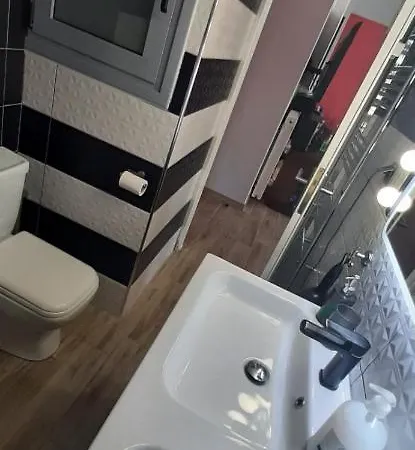 Stylish Close To Port Apartment Rafina (Attica)